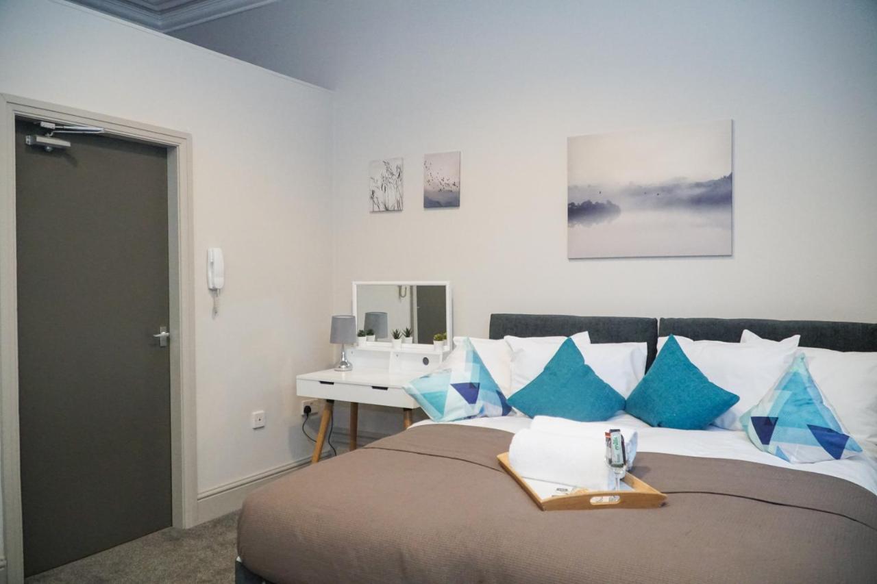 Castle View Apartment Dudley Bagian luar foto