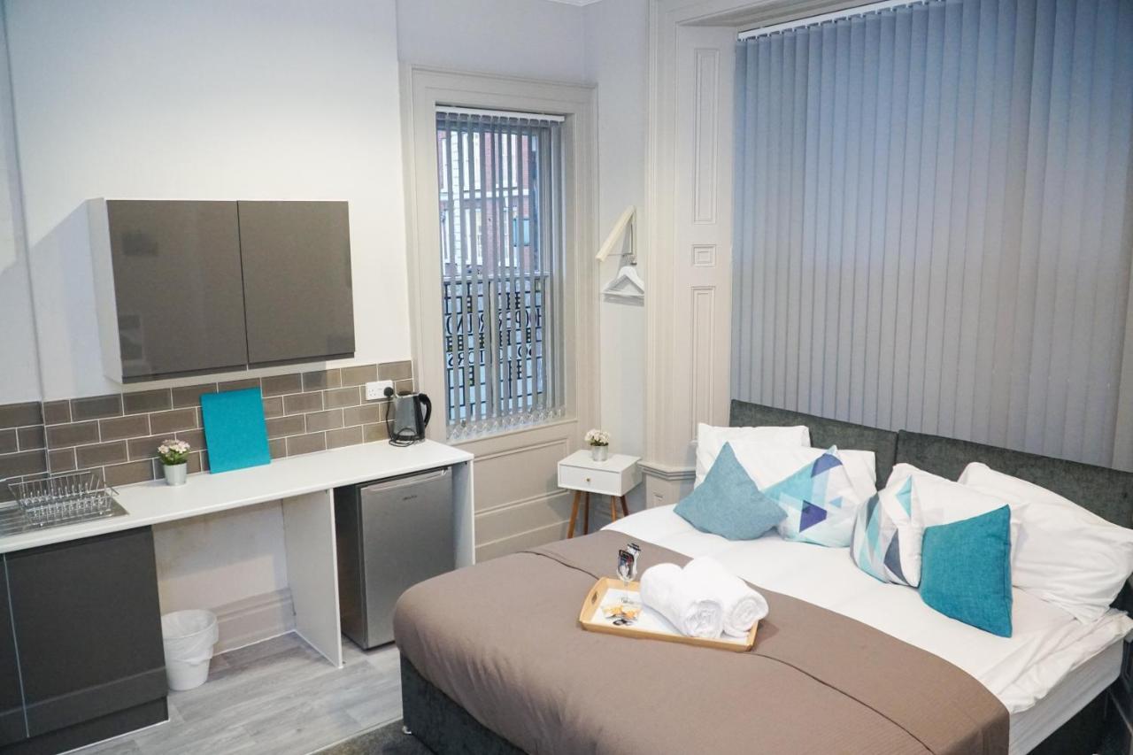 Castle View Apartment Dudley Bagian luar foto