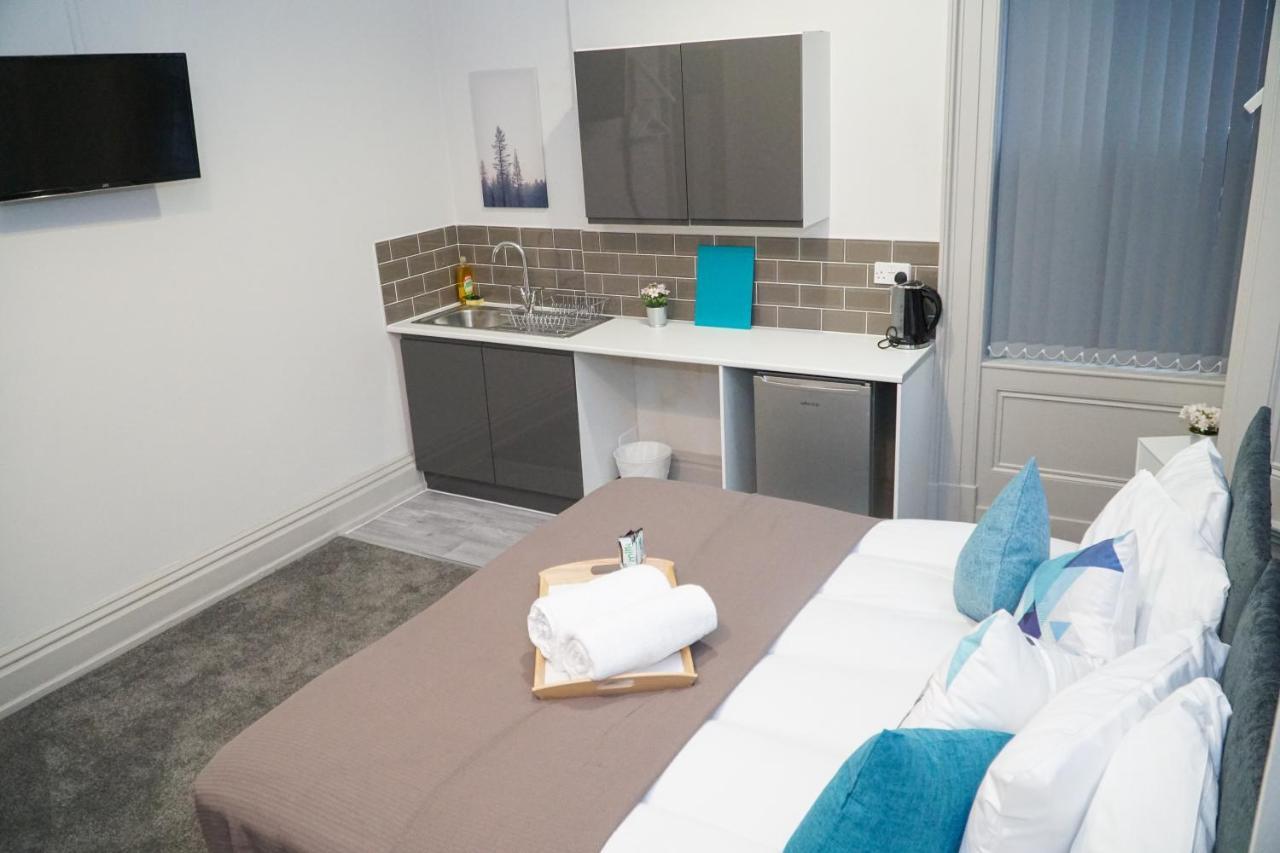 Castle View Apartment Dudley Bagian luar foto